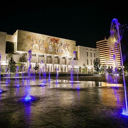 Venere Tirana Suite Bagian luar foto
